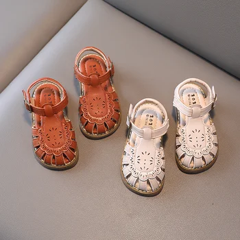 Повседневные сандалии для девочек, модная детская обувь, летняя новая удобная обувь на мягкой подошве для детей