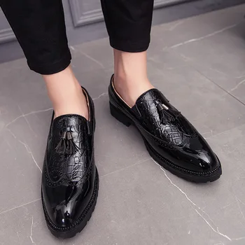 Роскошная дизайнерская Мужская кожаная обувь С острым носком, модные кисточки, модельная обувь большого размера, Высококачественные лоферы Mocassim Masculino