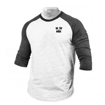 Рубашка для занятий бодибилдингом и фитнесом, дышащий хлопковый спортивный топ для бега трусцой, мужская модная футболка с контрастным принтом и рукавом Три четверти