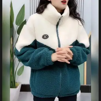 Цветовое контрастное повседневное флисовое пальто в корейском стиле, одежда в стиле харадзюку, осенне-зимнее теплое велюровое пальто для женщин, модное пальто 2022 года.